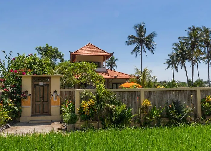 Villa Gayatri Hidden Oasis